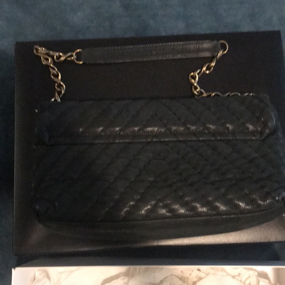 Chanel - Jumbo Chevron Flap - Picture 8 of 9
